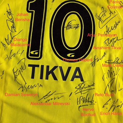 BSC Young Boys 2001-02 Trikot heim signiert vom Team - TIKVA #10 - 8/10 - [L]