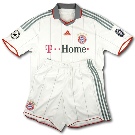 FC Bayern München 2009-10 Trikot drittes Meistersaison - Inkl. Hose - ROBBEN #10 - 7/10 - [L]