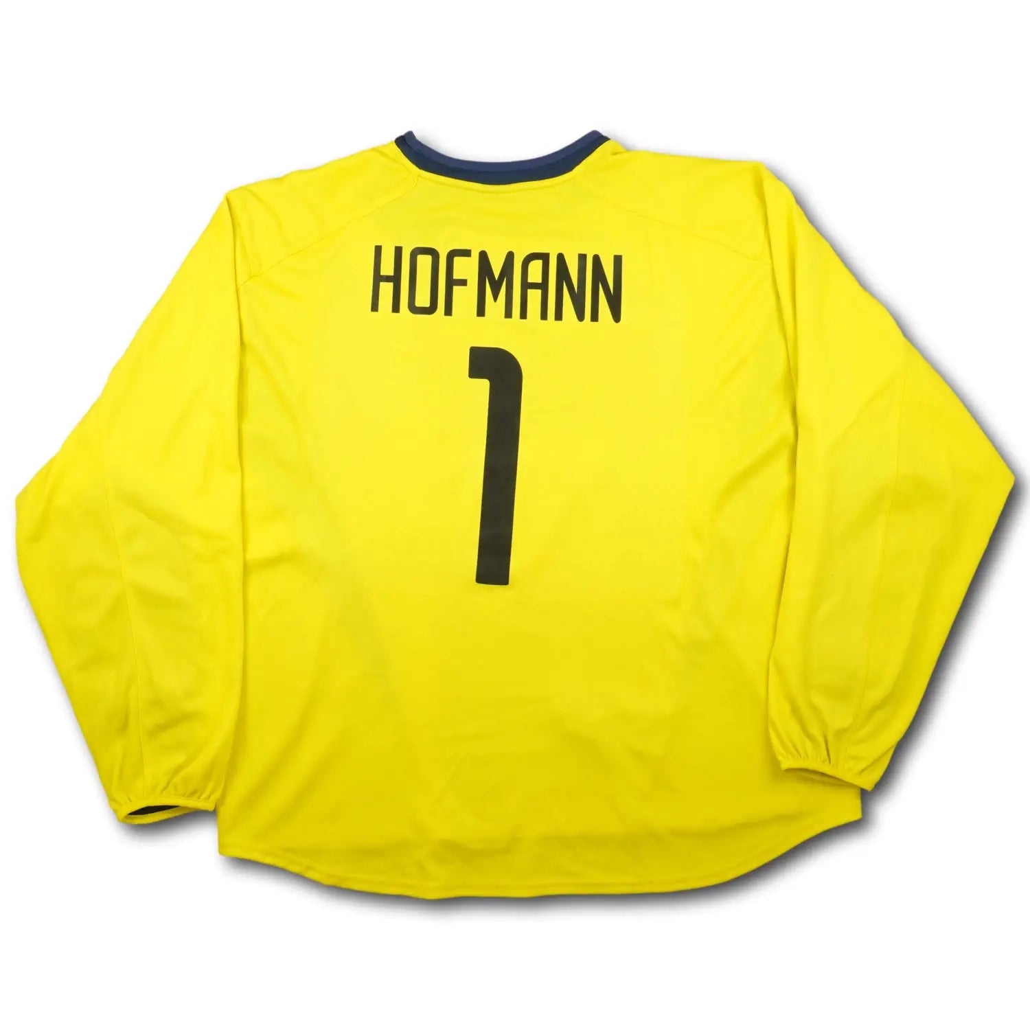 Charity Auktion: Jörg Stiel Trikots zugunsten von Save The