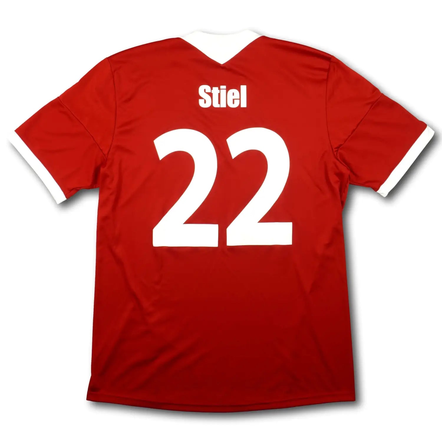 Charity Auktion: Jörg Stiel Trikots zugunsten von Save The