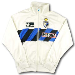 Neue Jackets