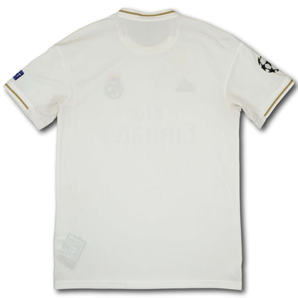 Real Madrid heim M adidas