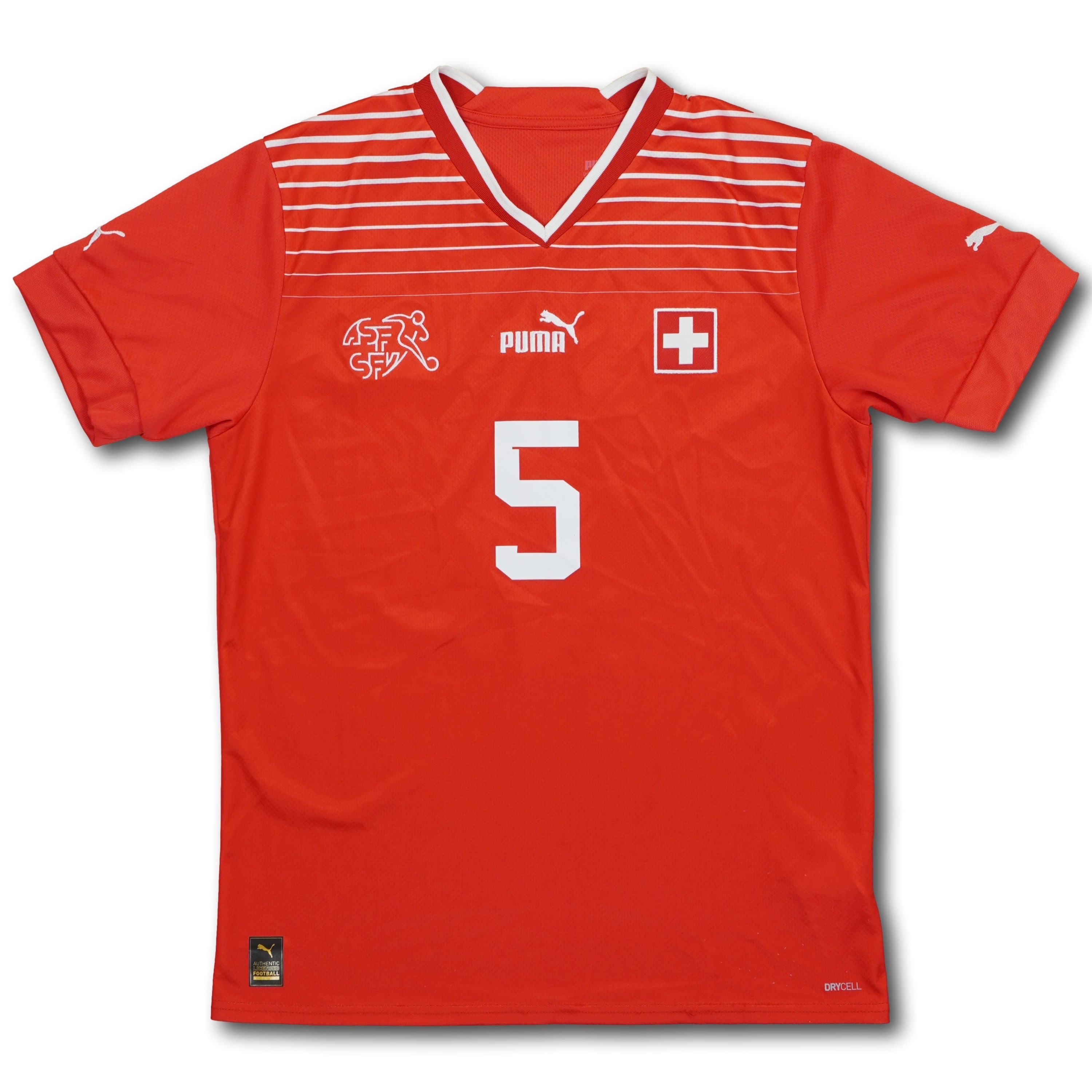 Original Fussballtrikot Schweiz 2022 heim M AKANJI #5 Puma